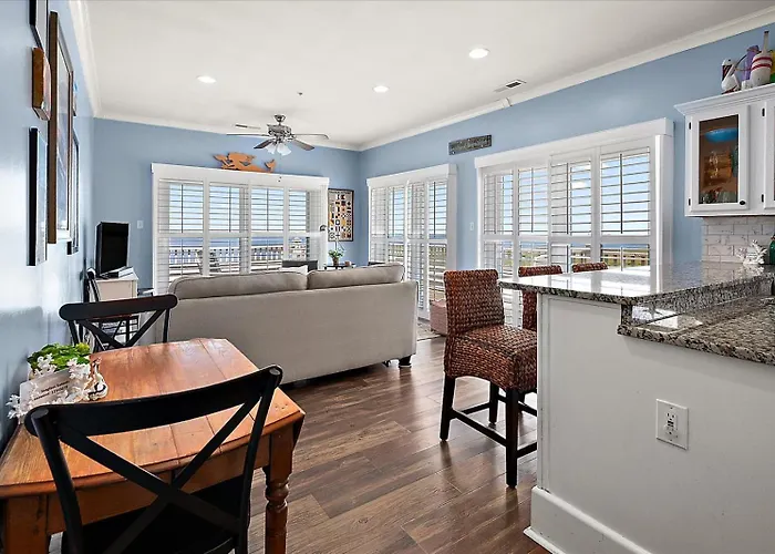 2 Bedroom With Phenomenal Bay View! * Ocean City