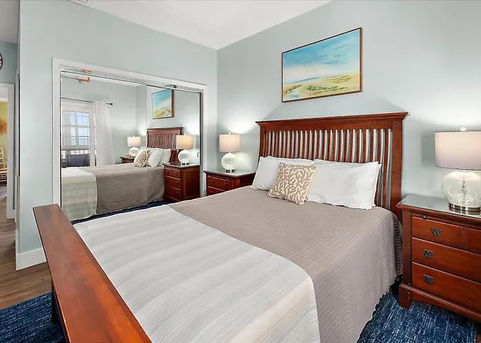 2 Bedroom With Phenomenal Bay View! *
